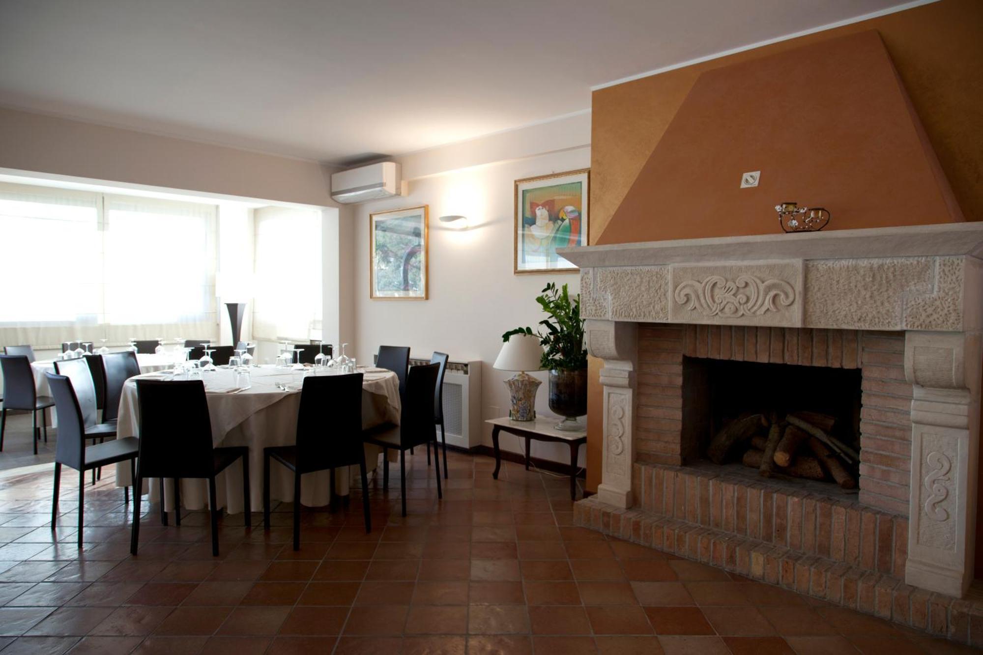 Queen Hotel San Giovanni Teatino Eksteriør bilde