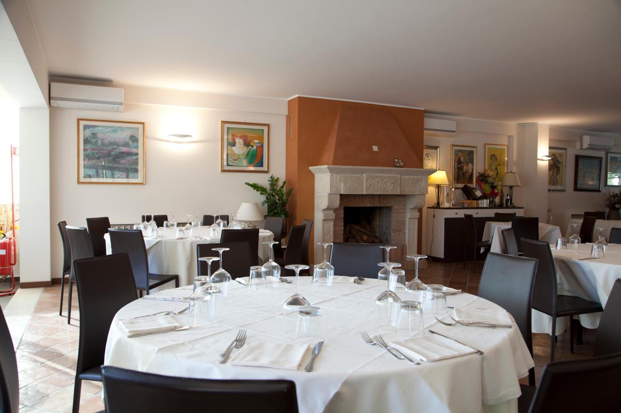 Queen Hotel San Giovanni Teatino Eksteriør bilde